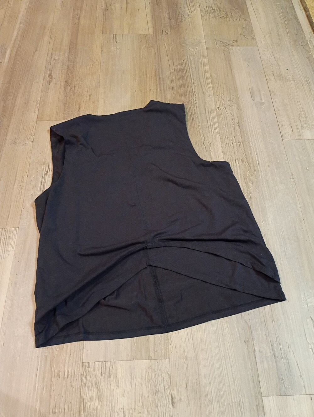 Athleta - Picture 5 of 5